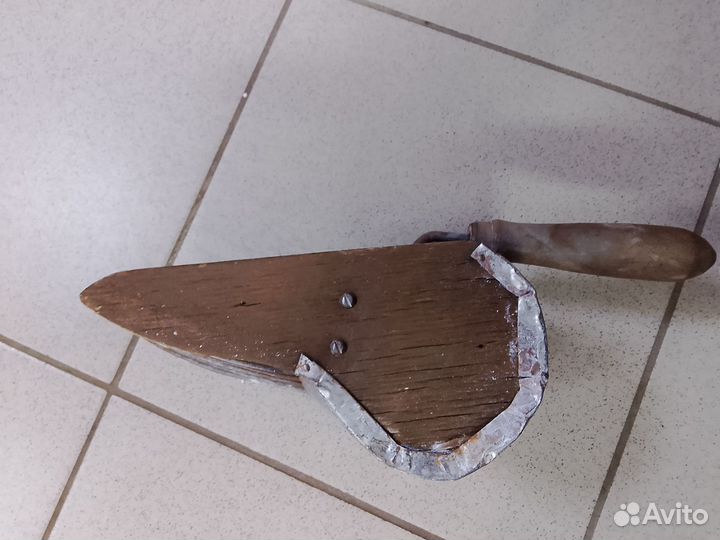 Совок для сбора ягод