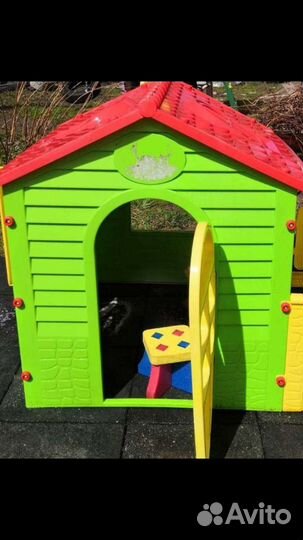 Детский пластиковый домик