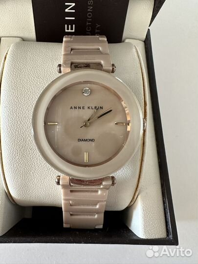 Часы anne klein