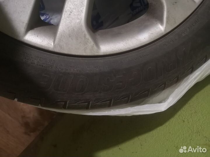 Bridgestone Turanza T005 215/55 R17