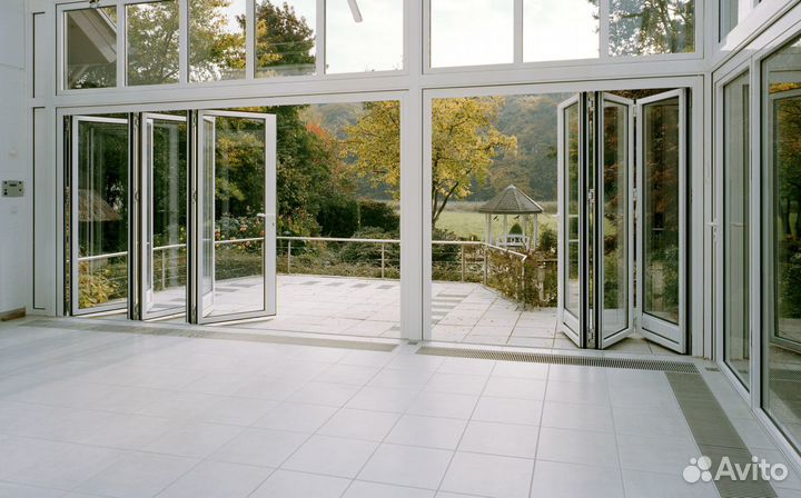 Безрамное остекление остекление на веранду