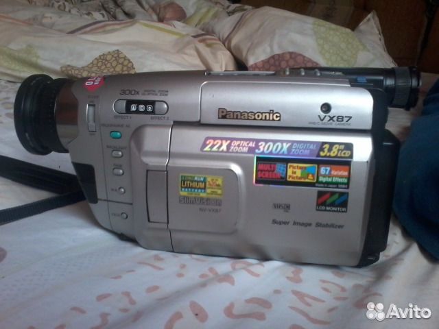 Видеокамера касетная Panasonic NV-VX87EN.-99года