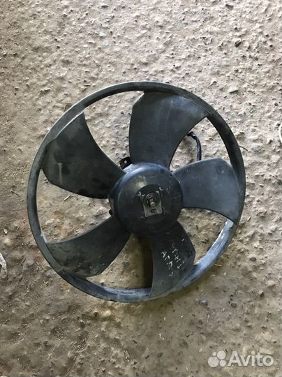 Вентилятор Hyundai Accent