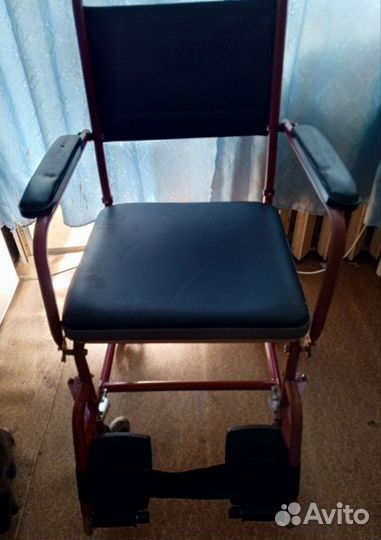 Инвалидная коляска