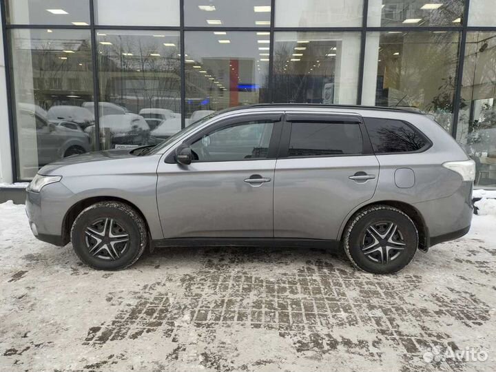 Mitsubishi Outlander 2.4 CVT, 2012, 131 761 км