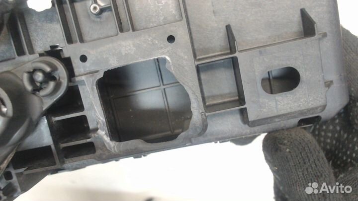 Блок предохранителей Ford Escape 2020, 2021