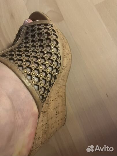 Шлепанцы женские натуральная кожа 36