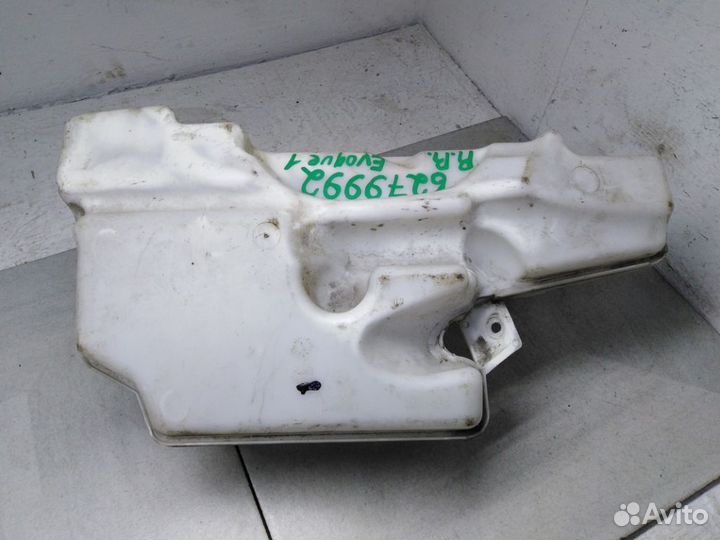 Бачок омывателя Ленд Ровер