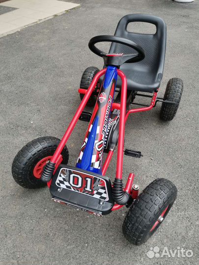 Картинг педальный веломобиль