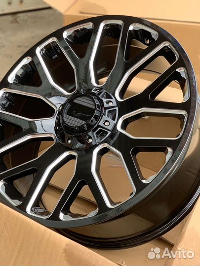 Диски для на Кадиллак Cadillac Escalade R22