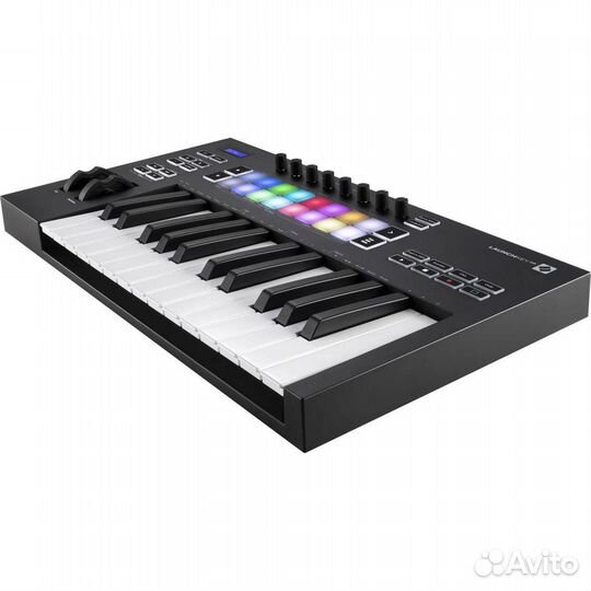 Midi-клавиатура Novation Launchkey 25 MK3