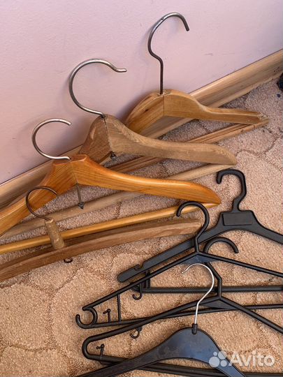 Вешалки