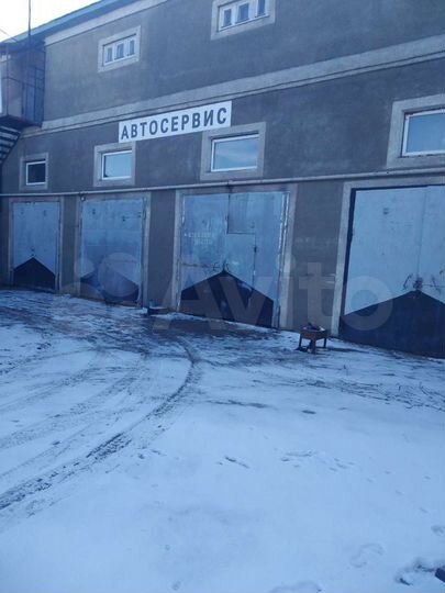 Здание, 645.7 м²