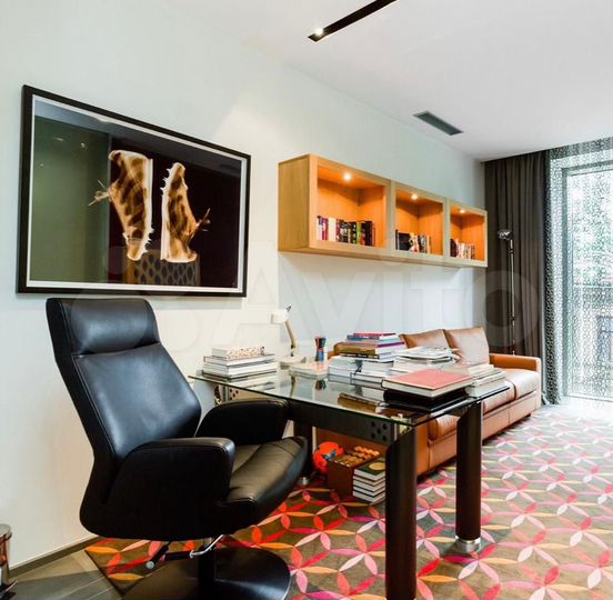 3-к. квартира, 81 м², 3/9 эт.