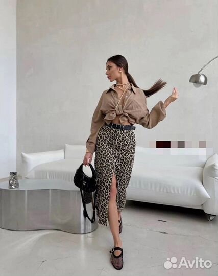 Джинсовая юбка миди