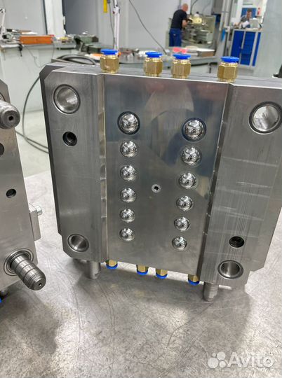 Литье пластмасс по чертежу или образцу