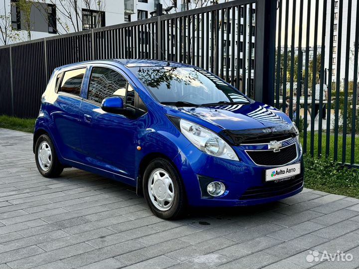 Chevrolet Spark 1.0 AT, 2011, 245 000 км