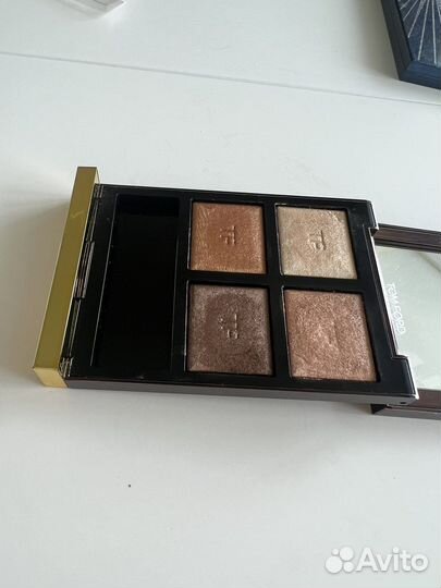 Палитра теней tom ford suspicion