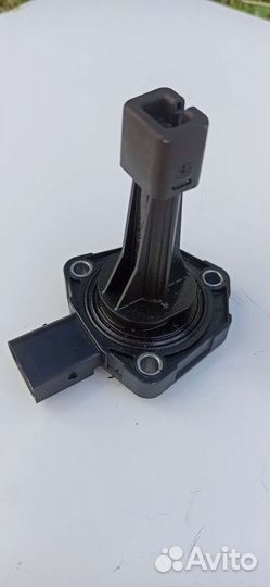 Датчик уровня масла volvo xc70