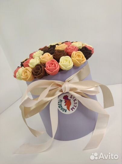 Шоколадные Розы - 51 шт в Шляпной Коробке