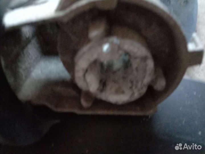 Боковой зеркало