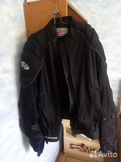 Мотокуртка