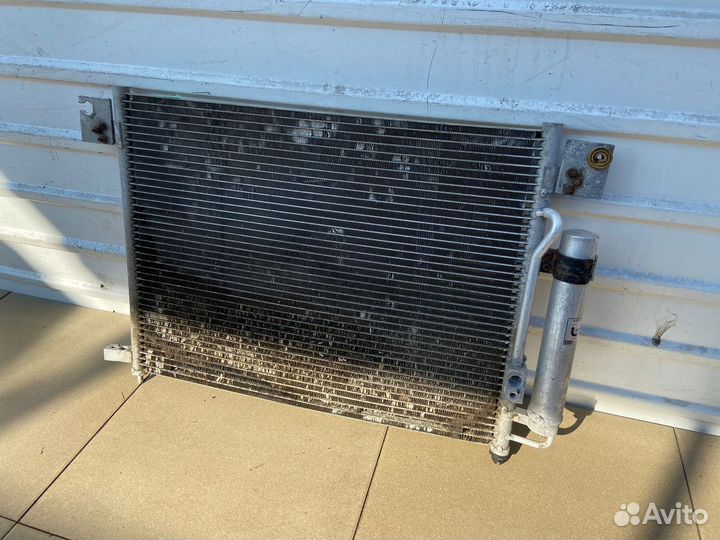 Радиатор кондиционера основной Chevrolet Авео Т200