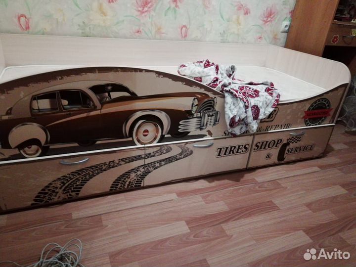 Продам детскую кровать