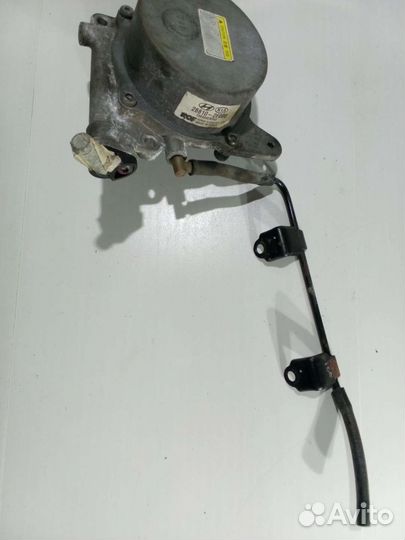 Насос вакуумный 28810-2F000 Hyundai-Kia