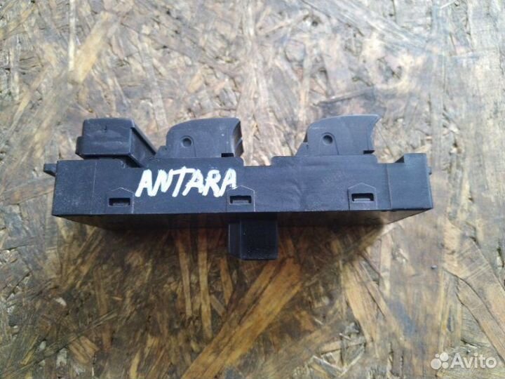 Блок управления стеклоподъемниками Opel Antara L07