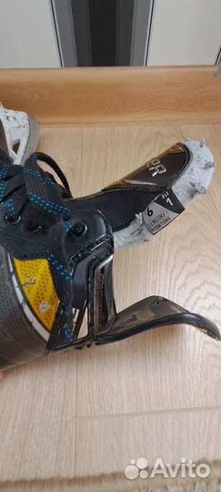 Профессиональные хоккейные коньки bauer 3s pro