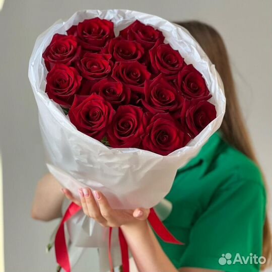 Букет из красных роз