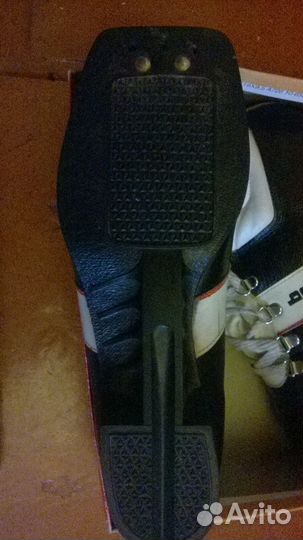 Лыжные ботинки Botas фирмы 