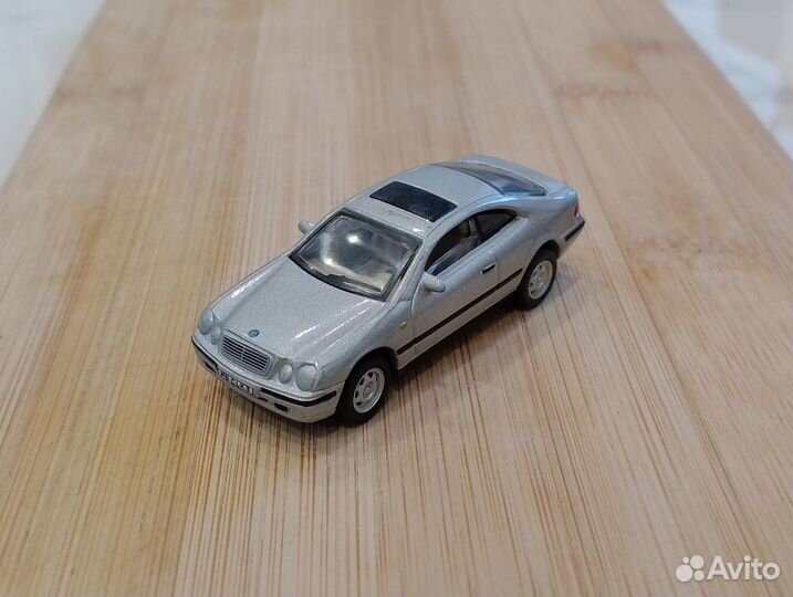 Mercedes Benz CLK 320 Coupe