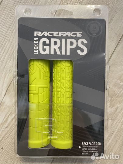 Грипсы raceface lock on grips 33mm