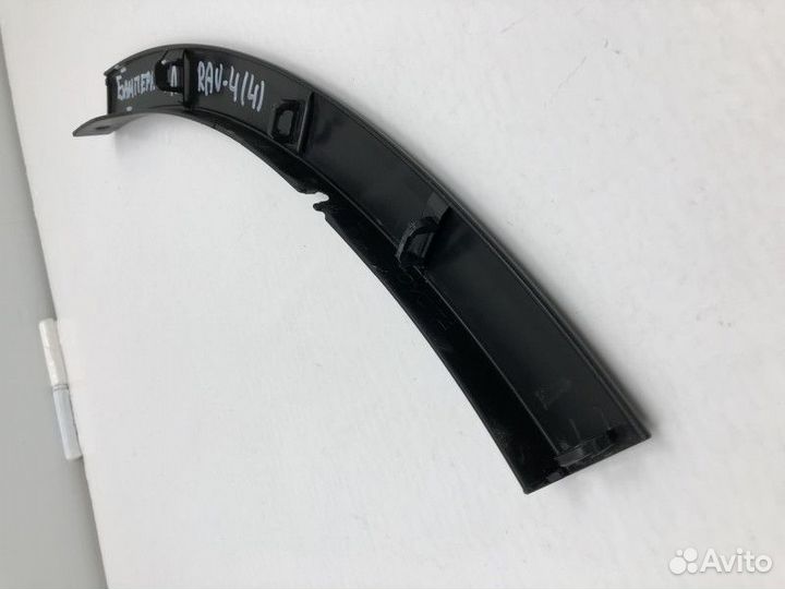 Накладка переднего бампера левая Toyota RAV 4 4 (C