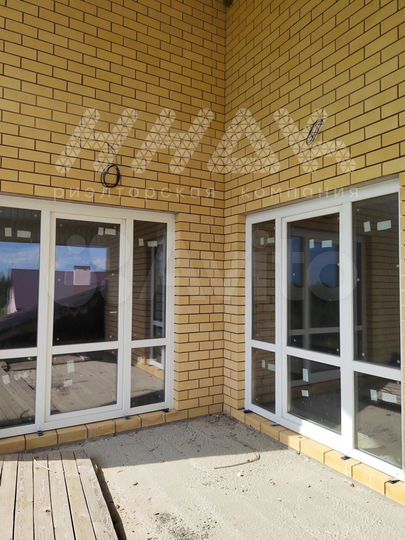 Коттедж 216,4 м² на участке 18 сот.