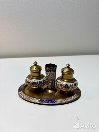 Набор солонка и перечница латунь винтаж