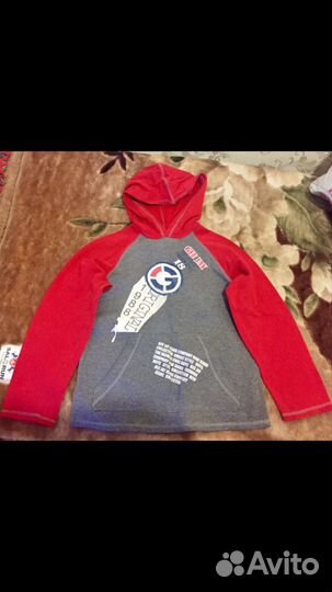 Толстовки, свитера