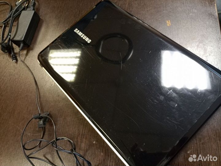 Ноутбук Samsung