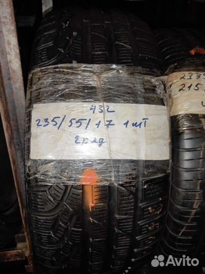 Pirelli Winter Sottozero 235/55 R17