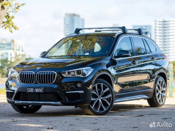 Стекло фары BMW X1 F48 2015