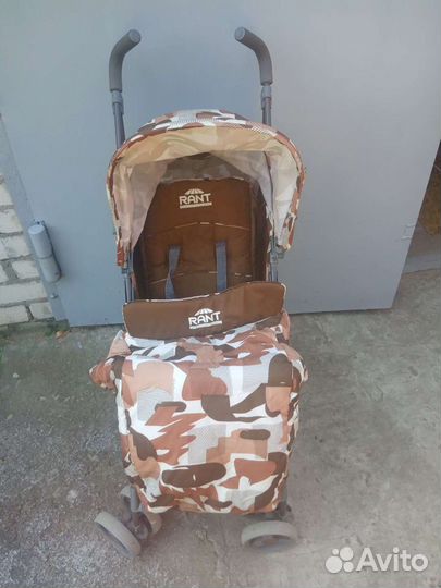 Прогулочная коляска