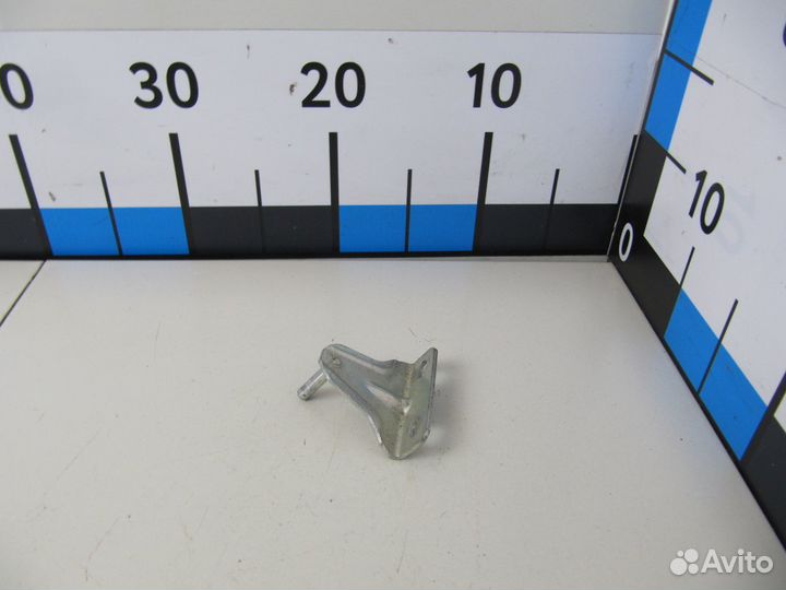 Скоба крепления крышки Mercedes Benz Actros MP4