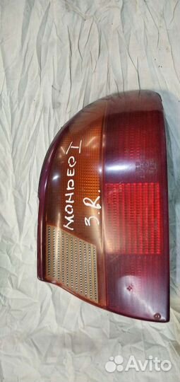 Фонарь правый Ford Mondeo I седан