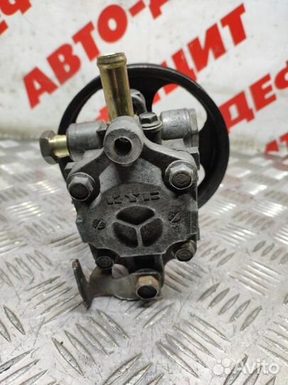 Насос гура Mitsubishi Lancer 9 4G18 2005