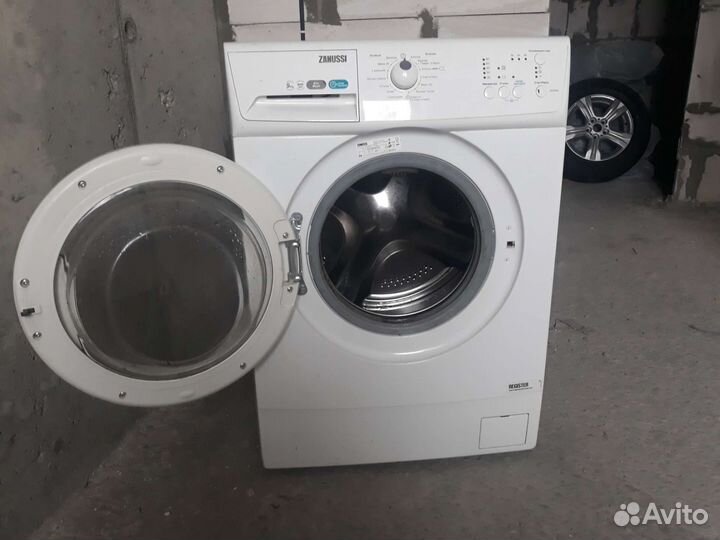 Стиральная машина бу зануси