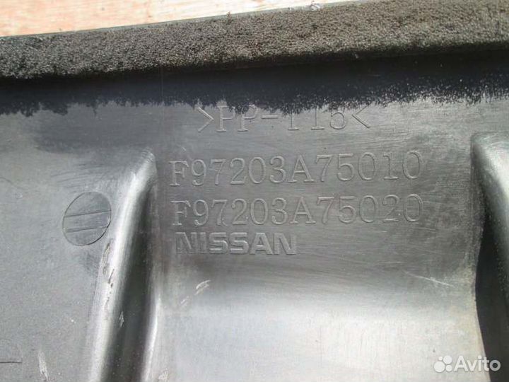 Дефлектор радиатора Nissan Xtrail NT31 MR20DE