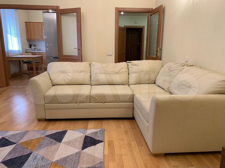 3-к. квартира, 90 м², 3/6 эт.