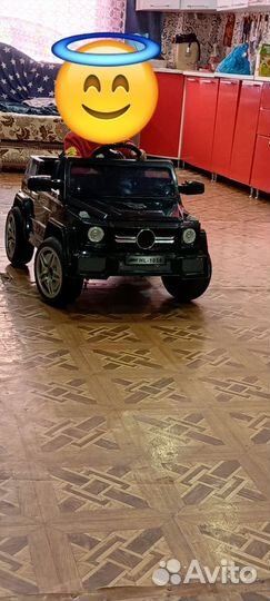 Детский электромобиль